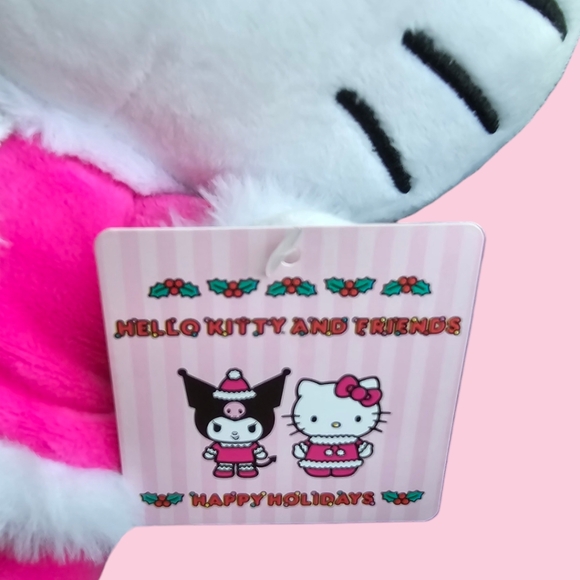 Hello Kitty Christmas Plushie - Picture 3 of 4